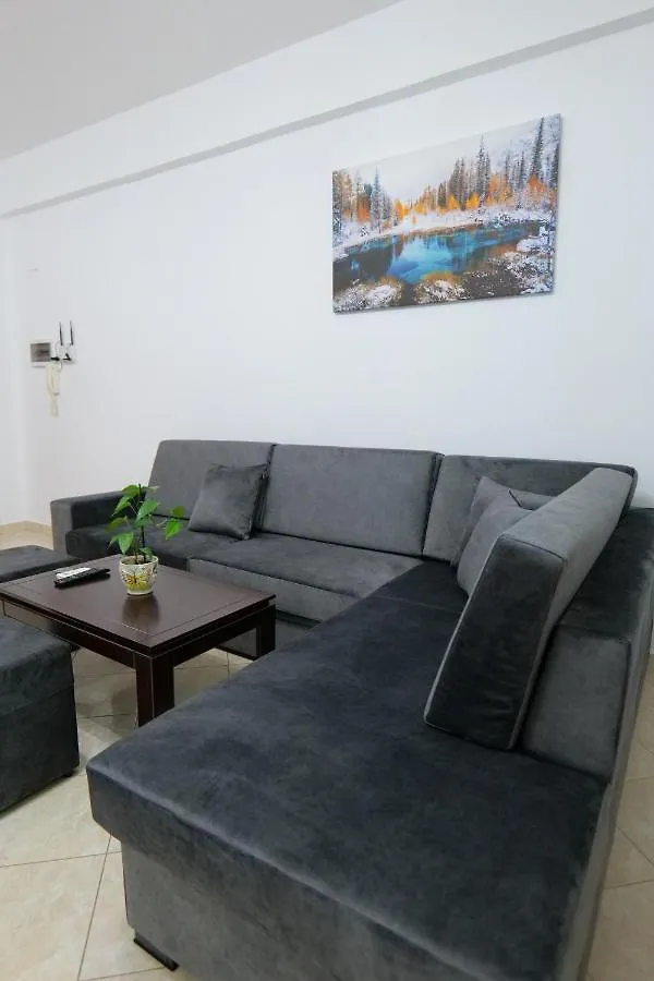 Ernest Apartments Sarande