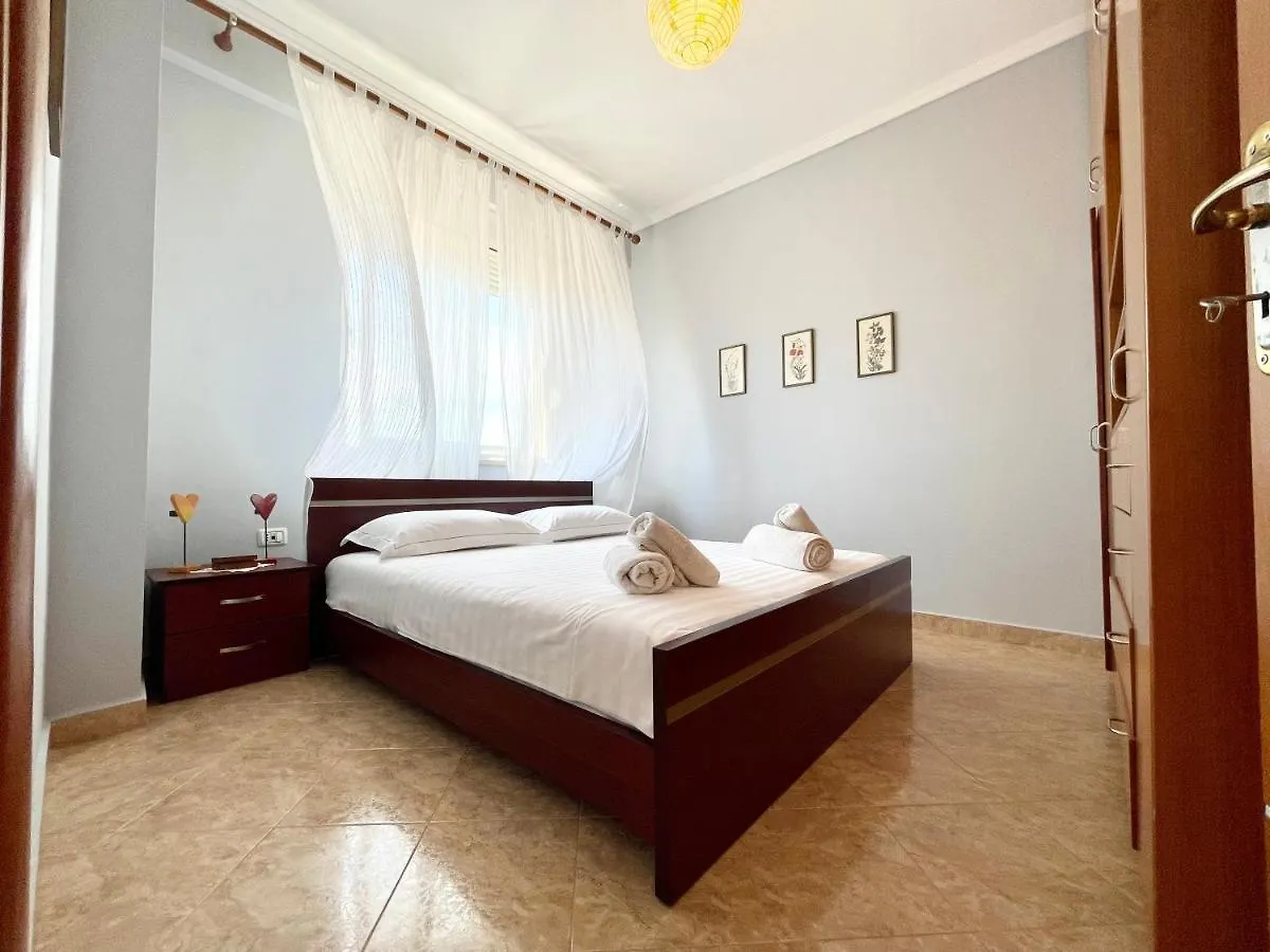 Ernest Apartments Sarande