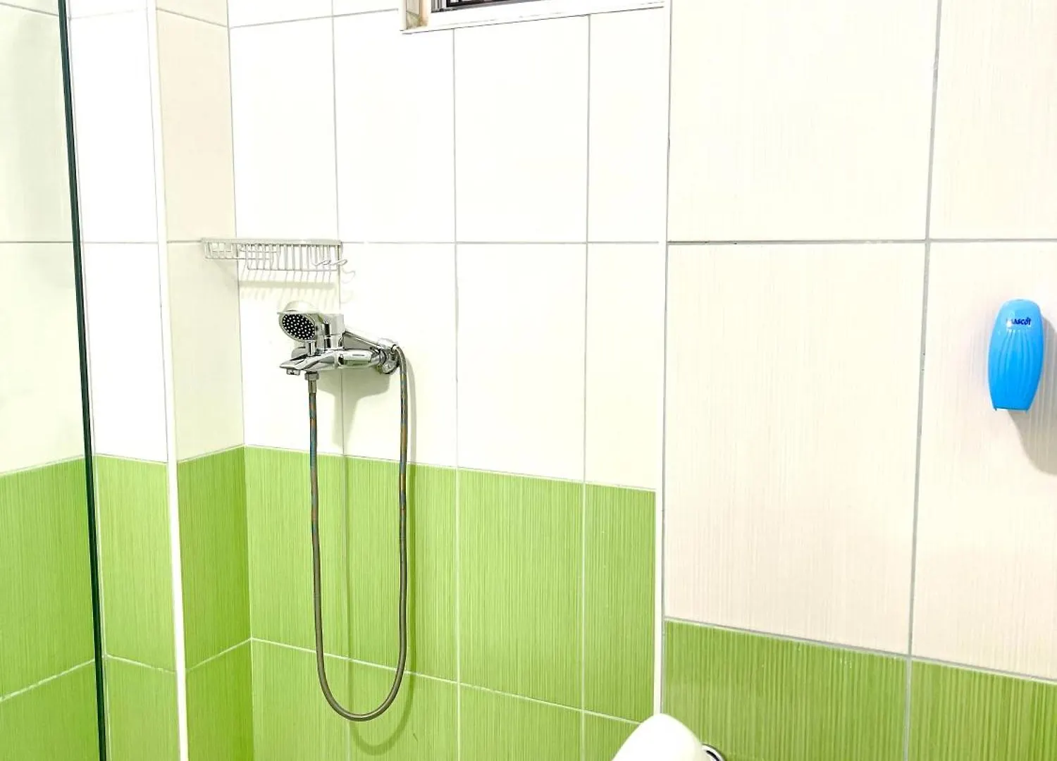 Ernest Apartments Saranda 0*,