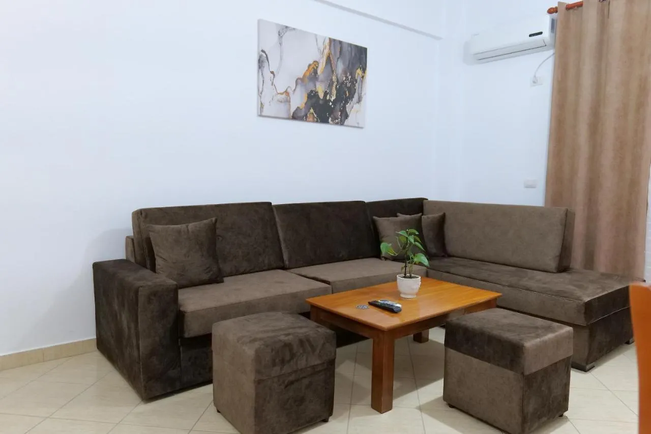 Ernest Apartments Sarandë 0*,  アルバニア