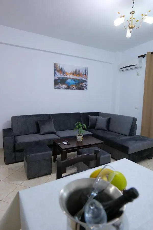 Ernest Apartments Sarande 0*,  Albania