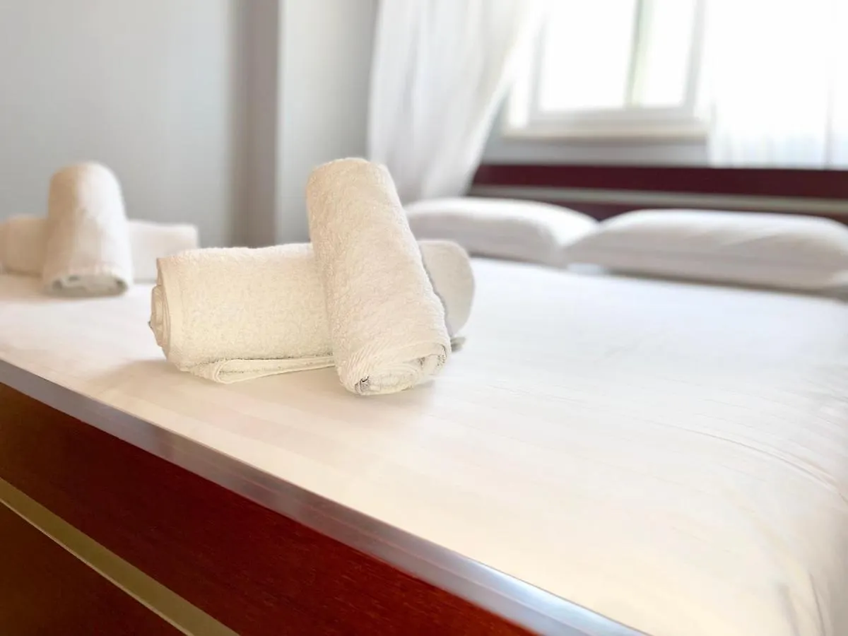 Ernest Apartments Saranda
